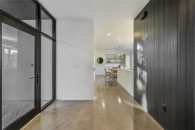 321 Tulley CT, Wimberley, TX 78676