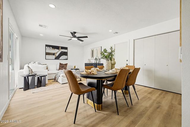 4916 W GROVERS Avenue, Glendale, AZ 85308