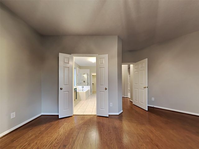 18407 Bluewater Cove Drive, Humble, TX 77346