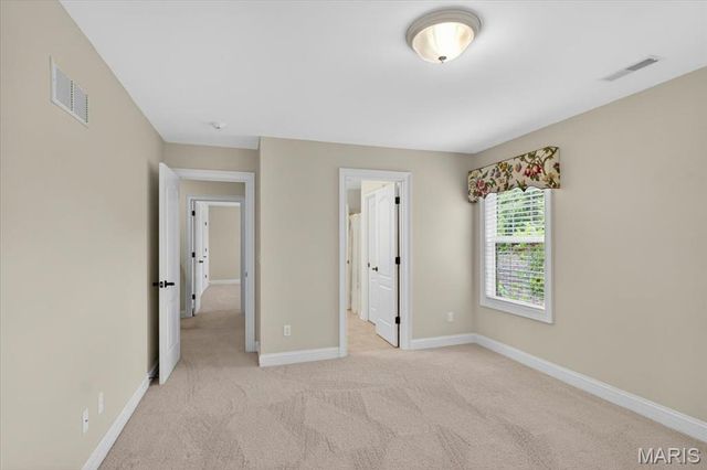 25 Magnolia Drive, St Louis, MO 63124