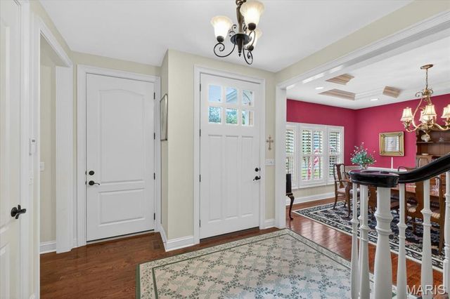 25 Magnolia Drive, St Louis, MO 63124