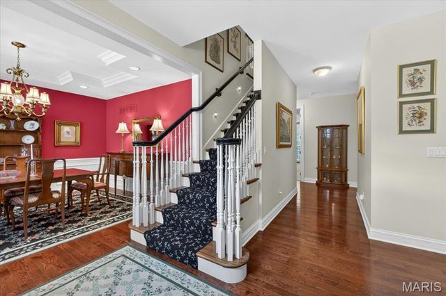 25 Magnolia Drive, St Louis, MO 63124