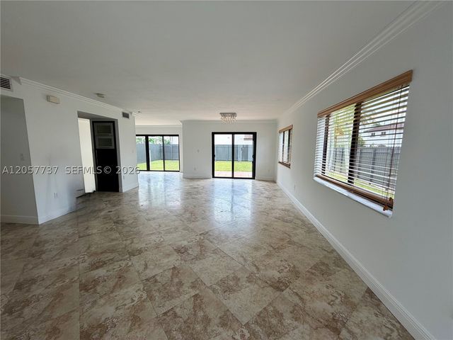 14101 SW 162nd St, Miami, FL 33177
