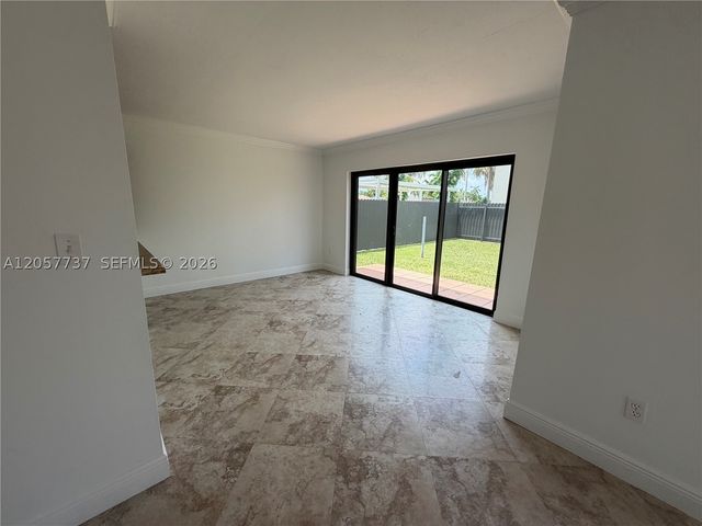 14101 SW 162nd St, Miami, FL 33177