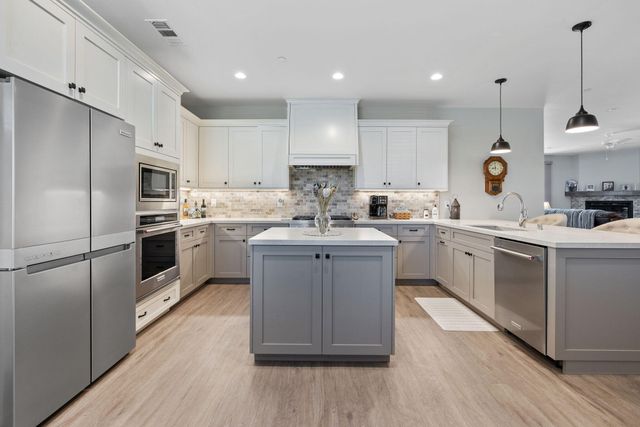 570 Little Lane, Exeter, CA 93221