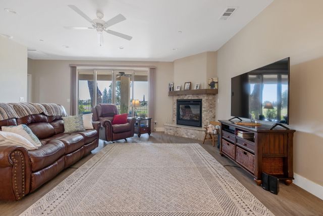 570 Little Lane, Exeter, CA 93221