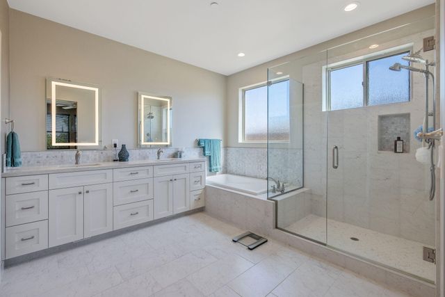 570 Little Lane, Exeter, CA 93221