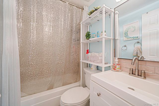 147 Baybright Drive E, Shirley, NY 11967