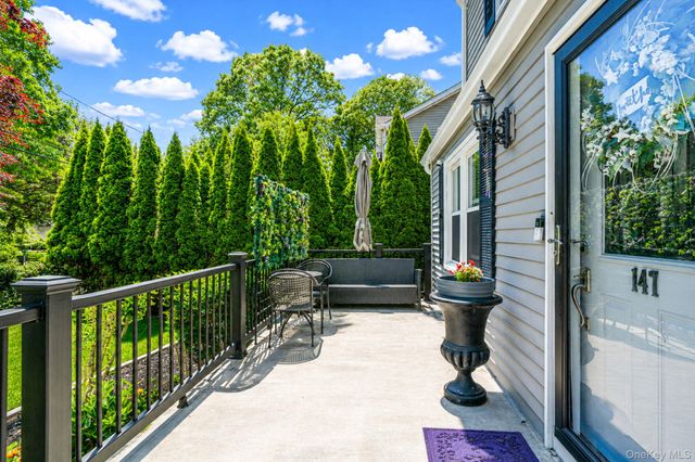 147 Baybright Drive E, Shirley, NY 11967