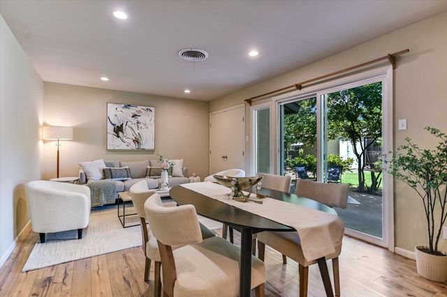 5611 Mapleleaf DR, Austin, TX 78723