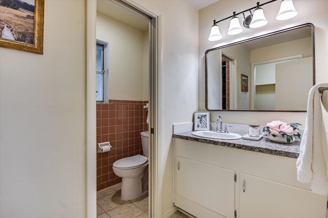 5611 Mapleleaf DR, Austin, TX 78723