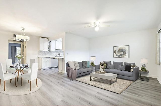 1038 Cambridge, Deerfield Beach, FL 33442