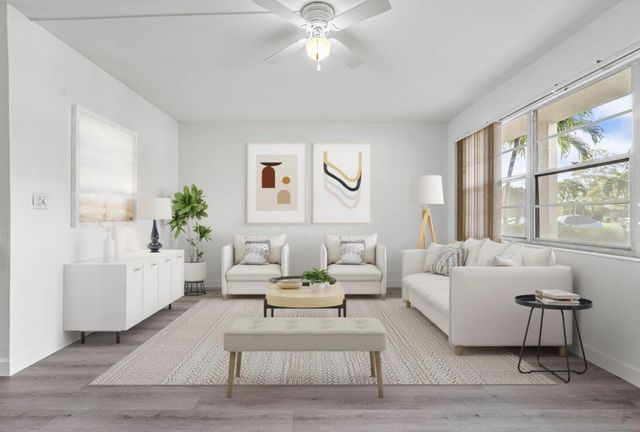 1038 Cambridge, Deerfield Beach, FL 33442