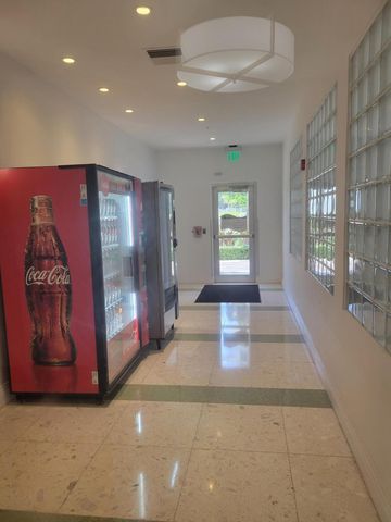 3901 S Ocean Drive 12t, Hollywood, FL 33019