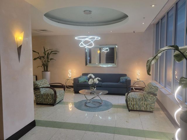 3901 S Ocean Drive 12t, Hollywood, FL 33019