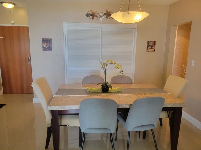 3901 S Ocean Drive 12t, Hollywood, FL 33019