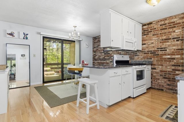 23 Hilltop Lane 1, Easton, MA 02375