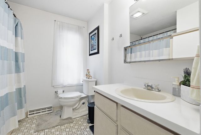 23 Hilltop Lane 1, Easton, MA 02375