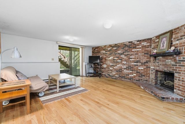 23 Hilltop Lane 1, Easton, MA 02375