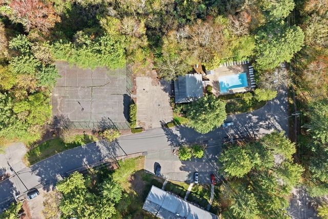 23 Hilltop Lane 1, Easton, MA 02375
