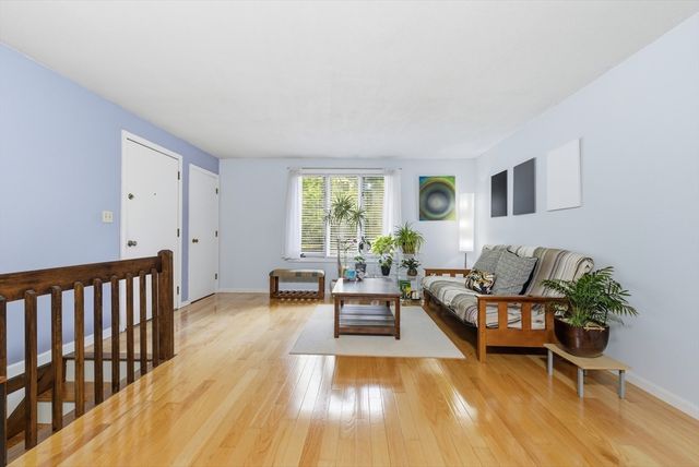 23 Hilltop Lane 1, Easton, MA 02375