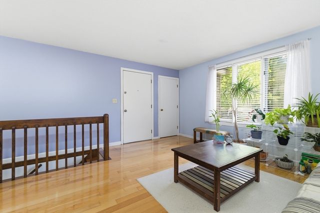 23 Hilltop Lane 1, Easton, MA 02375