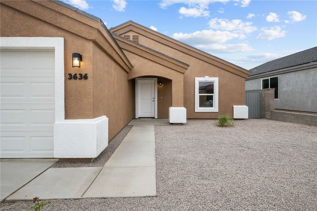 3636 N irving Street, Kingman, AZ 86409