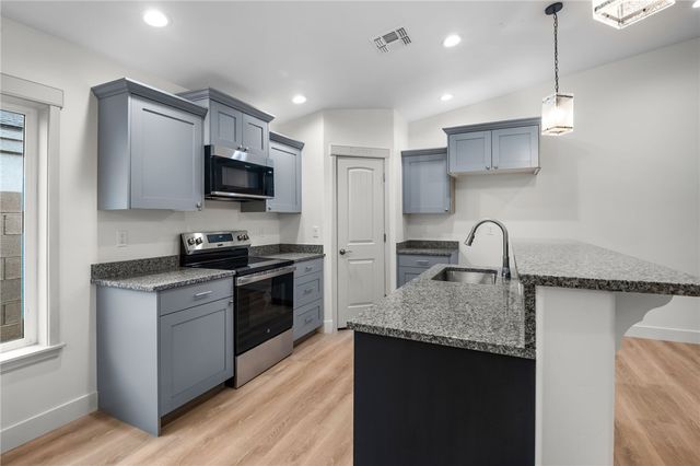 3636 N irving Street, Kingman, AZ 86409