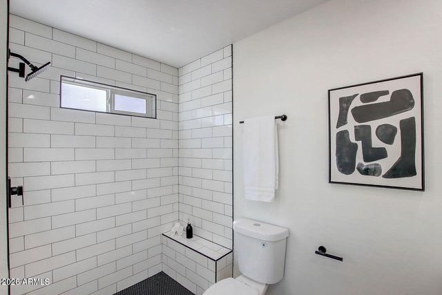 2509 E BROADWAY Road, Phoenix, AZ 85040