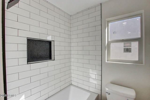 2509 E BROADWAY Road, Phoenix, AZ 85040