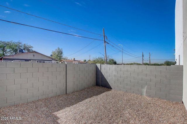 2509 E BROADWAY Road, Phoenix, AZ 85040