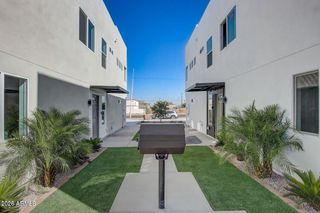 2509 E BROADWAY Road, Phoenix, AZ 85040