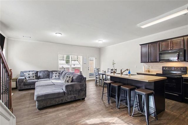 5345 Timber Hills Drive, Oakwood, GA 30566