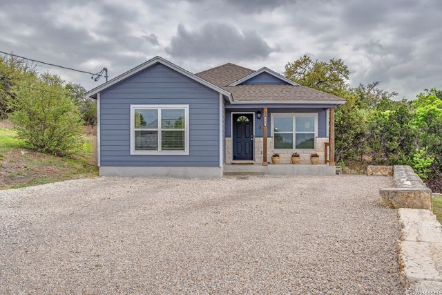 560 Hillside, Spring Branch, TX 78070