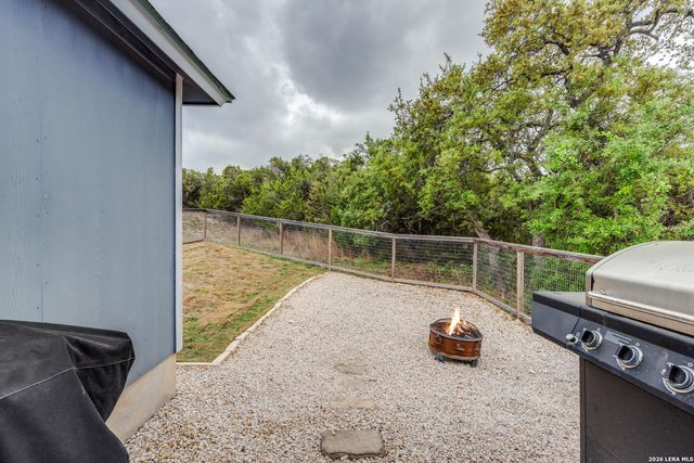 560 Hillside, Spring Branch, TX 78070