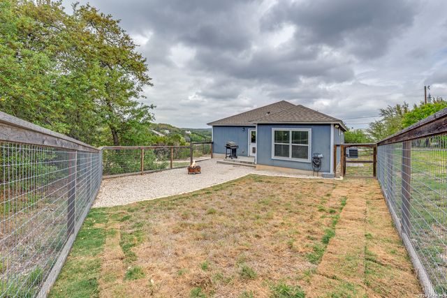 560 Hillside, Spring Branch, TX 78070