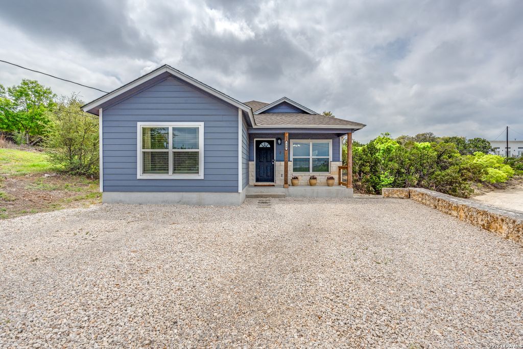 560 Hillside, Spring Branch, TX 78070