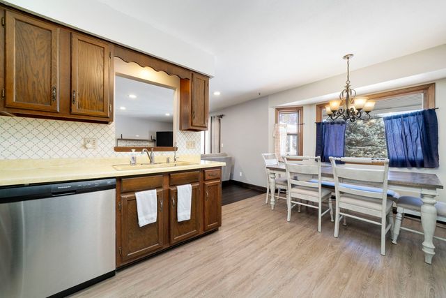 6525 Broadview Avenue, Belvidere, IL 61008