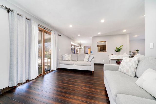 6525 Broadview Avenue, Belvidere, IL 61008