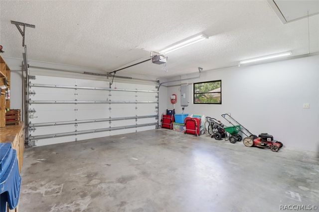 12 Asters Court, Homosassa, FL 34446