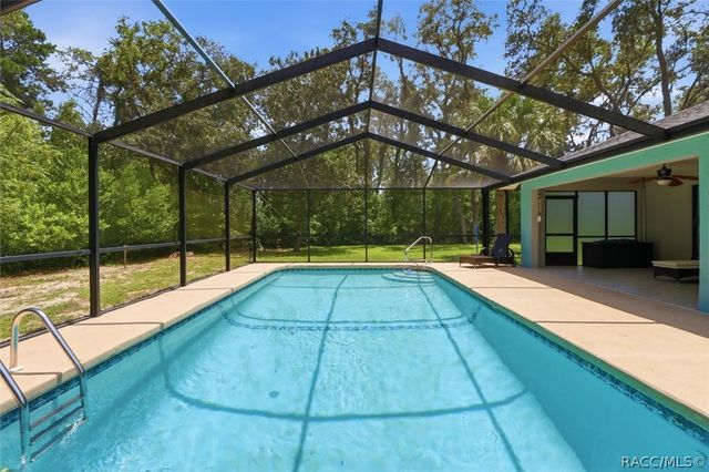 12 Asters Court, Homosassa, FL 34446