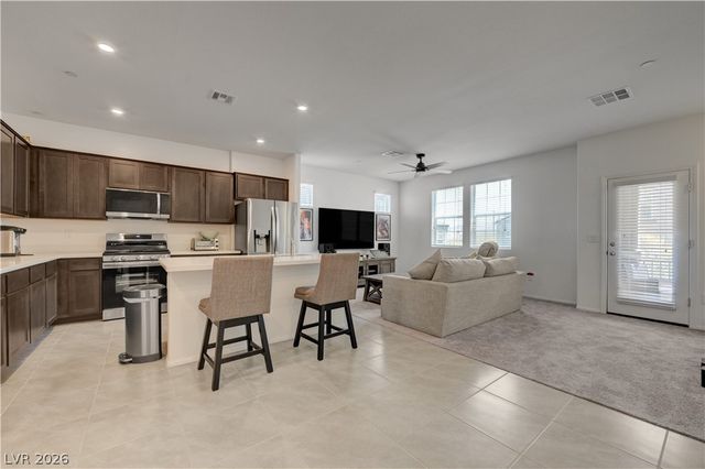 678 Anemone Lane, Henderson, NV 89015