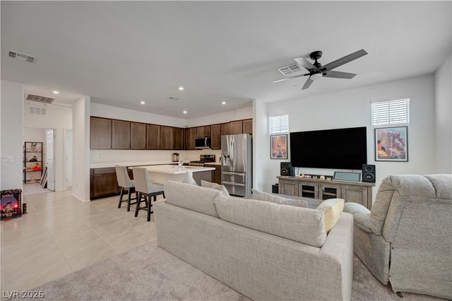 678 Anemone Lane, Henderson, NV 89015