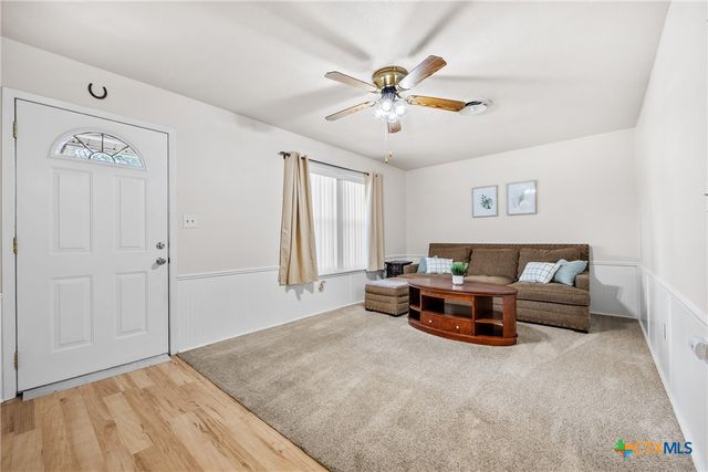 1315 W Avenue B, Lampasas, TX 76550
