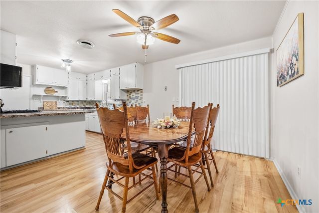 1315 W Avenue B, Lampasas, TX 76550