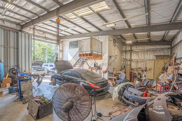 8928 Homestead Road, Houston, TX 77016