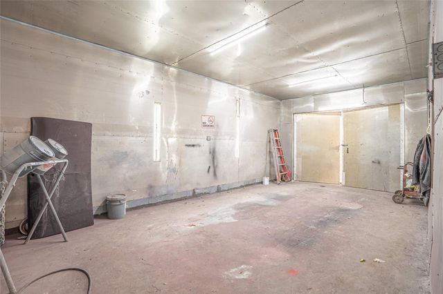 8928 Homestead Road, Houston, TX 77016