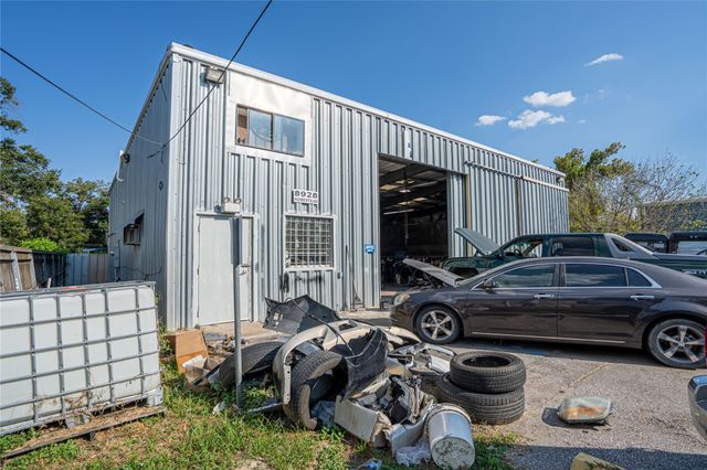 8928 Homestead Road, Houston, TX 77016