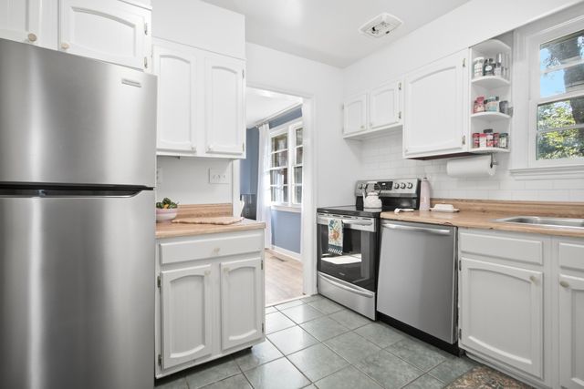338 Stinson Drive, Charleston, SC 29407