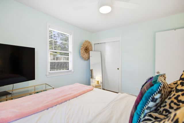 338 Stinson Drive, Charleston, SC 29407